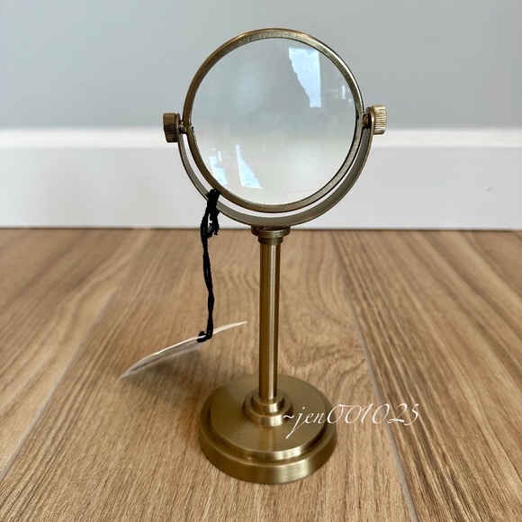 Hearth & Hand Magnolia 8" Decorative Brass Magnifying Glass - Picture 7 of 8